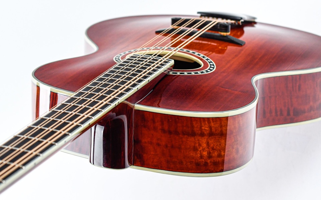 Eastman MDC804 Mandocello-8.jpg