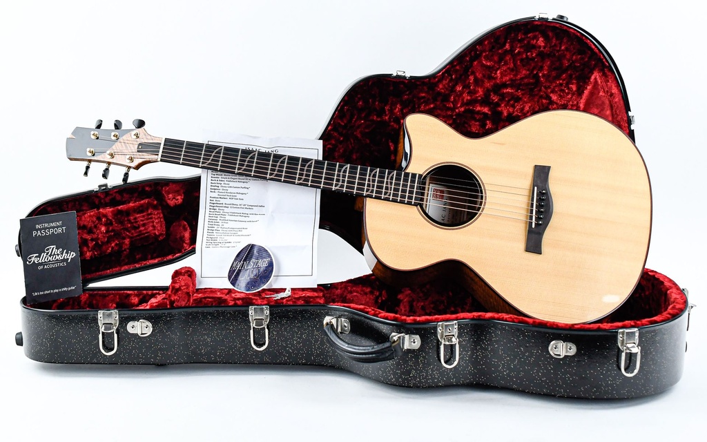 Isaac Jang OM Master Grade Italian Spruce Fiddleback Mahogany 2019-1.jpg