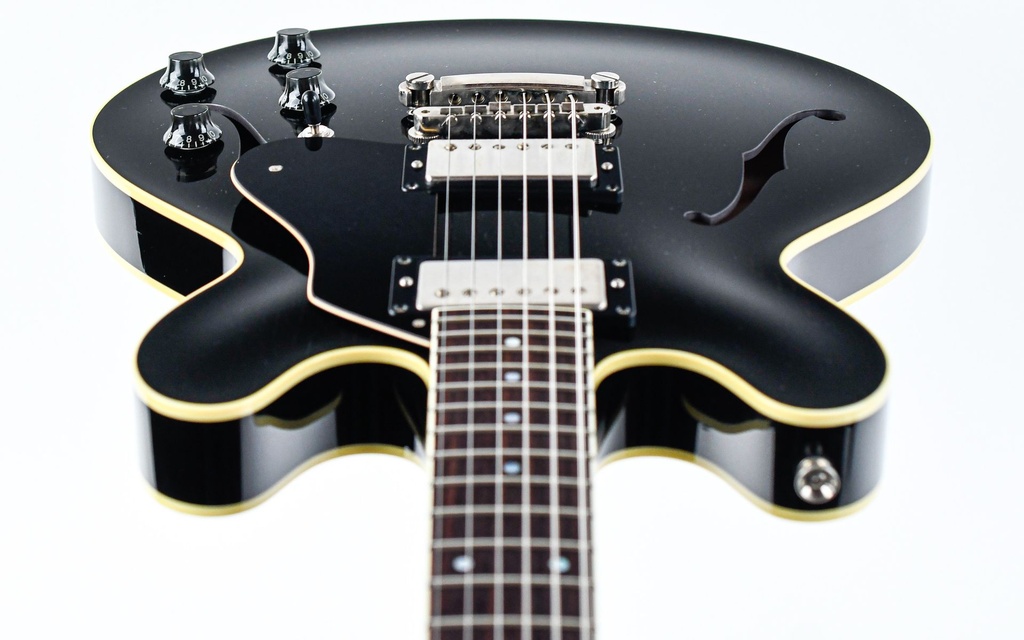 Collings I35LC Jet Black Aged-13.jpg