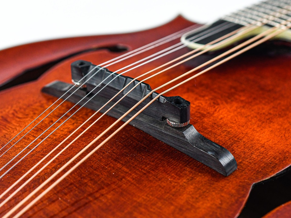 Eastman MD815L Lefty-10.jpg