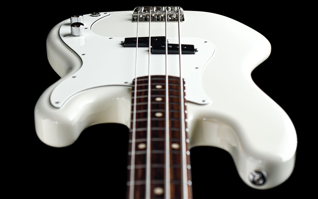 Suhr Classic P Olympic White-12.jpg