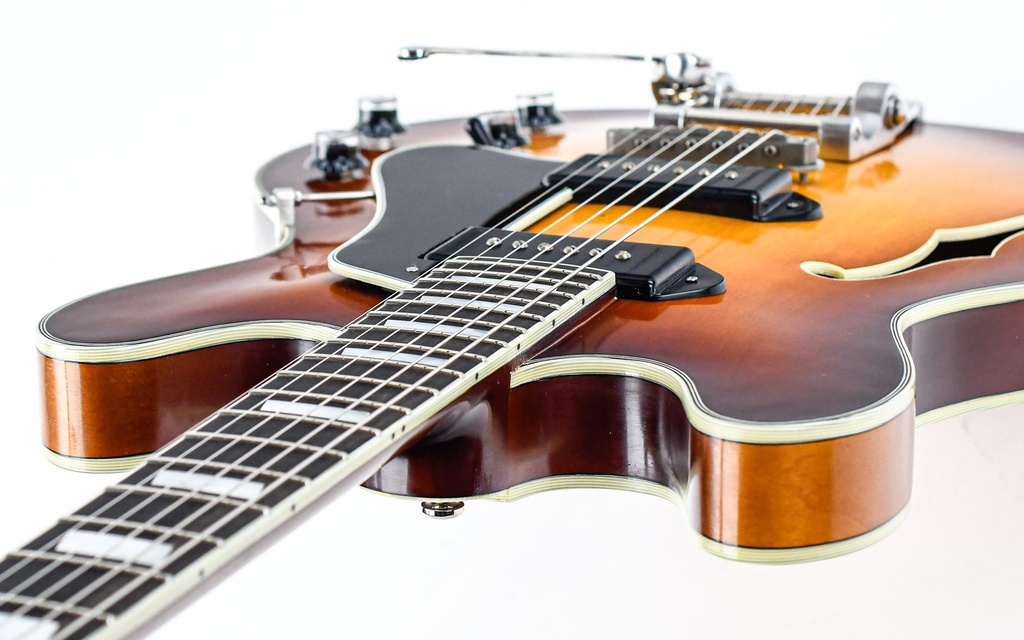 Eastman T64_v Antique Goldburst-8.jpg