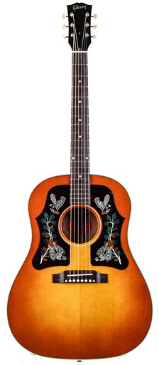 [AMRSMPHCS] Gibson Margo Price J45 Heritage Cherry Sunburst